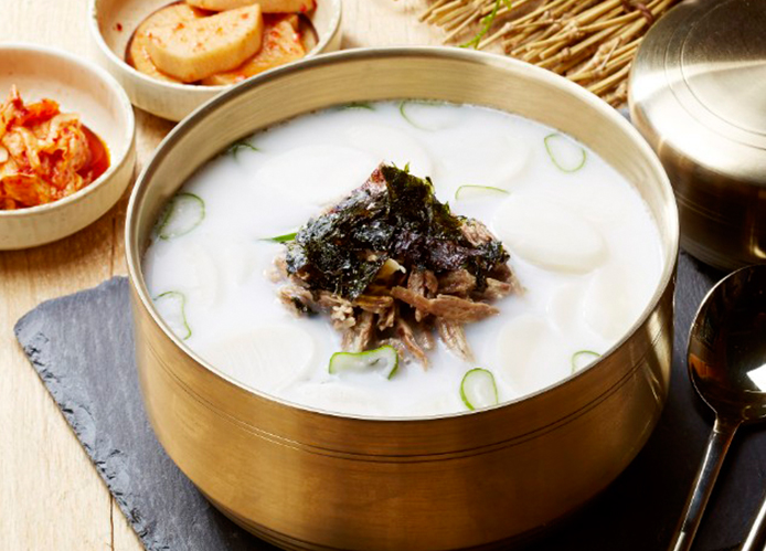 진한떡만두국